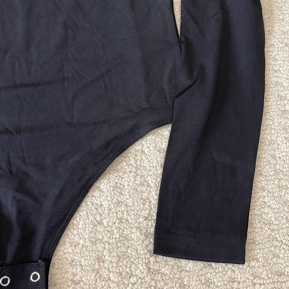Dynamite NWT Maren Sculpt Long Sleeve Square Neck Bodysuit Size SMALL NEW - Picture 6 of 15